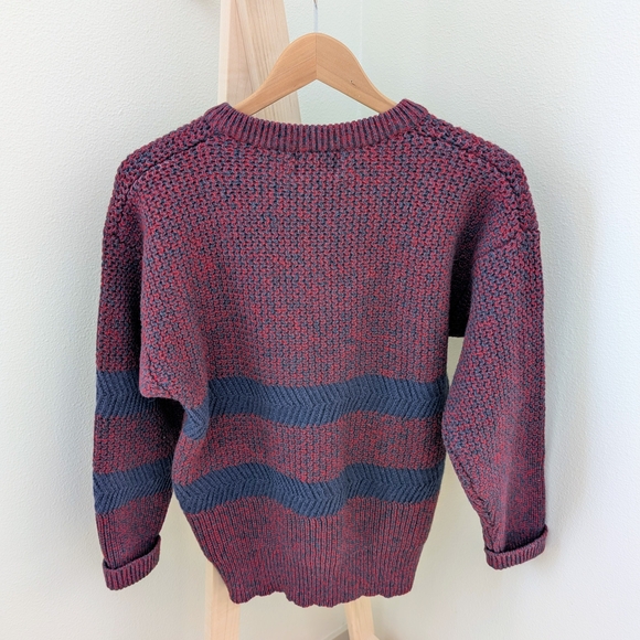 Vintage Woolrich Wooden Button Henley Striped Crewneck Sweater In Red/Navy - Picture 4 of 7